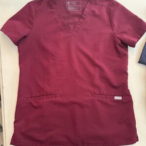 Figs Women's Short Sleeve V-Neck Top in Deep Red